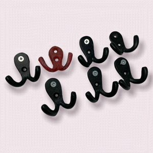 𝅺vintage Iron Hooks
